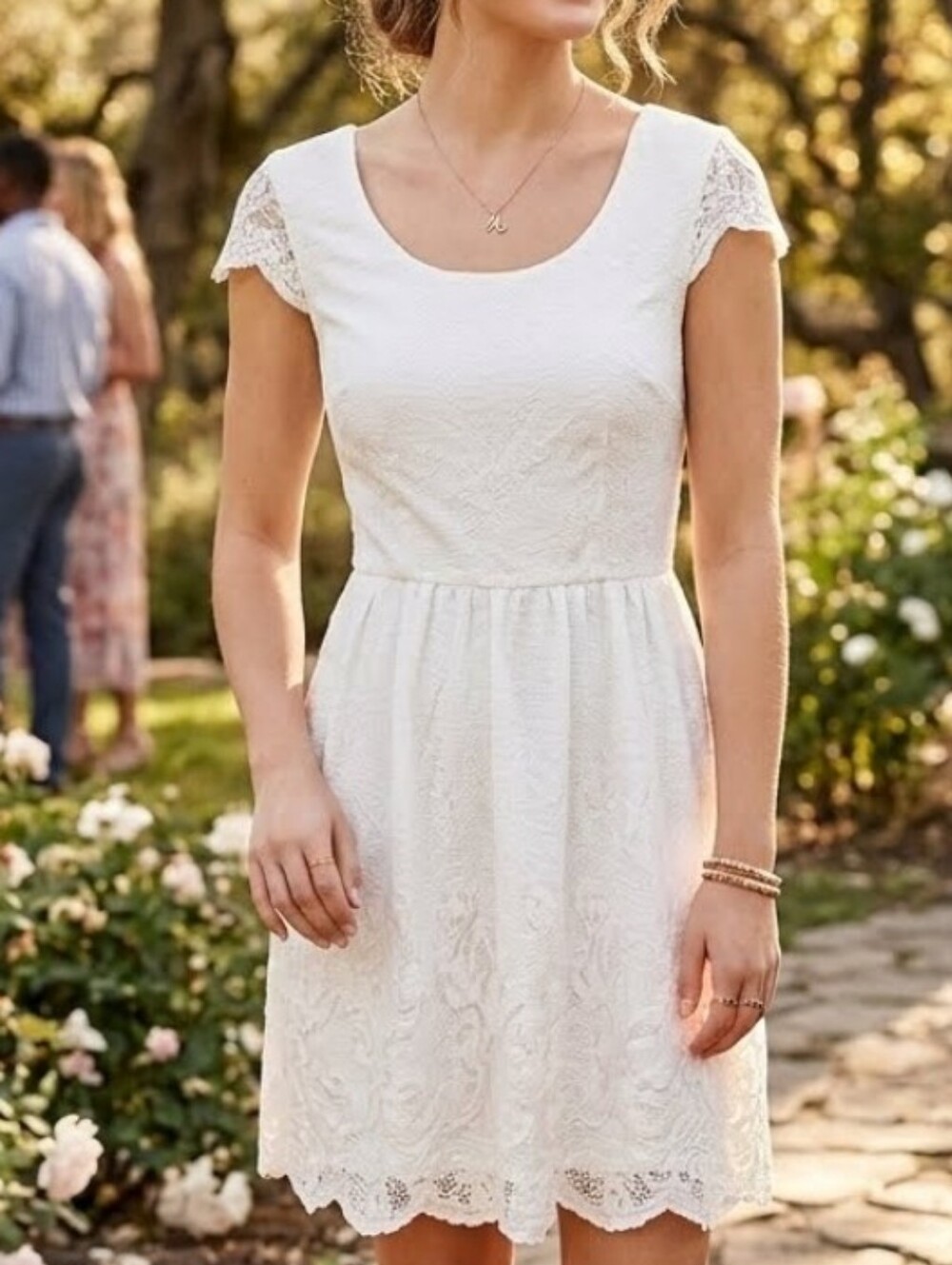 Love Fire Juniors Ivory Lightweith  Cocktail dress size XS